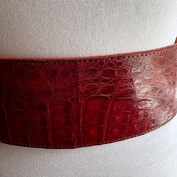 Burgundy Alligator Print Belt 38\